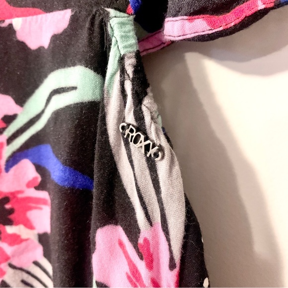Roxy | black and pink floral cutout dress with adjustable straps Sz Medium - Picture 3 of 8